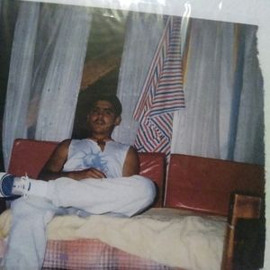 Meet your Posher, Manuel